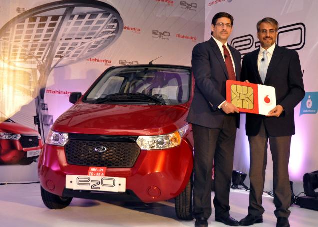 Mahindra Reva and Vodafone Collaborate To Make electric e2o Smarter