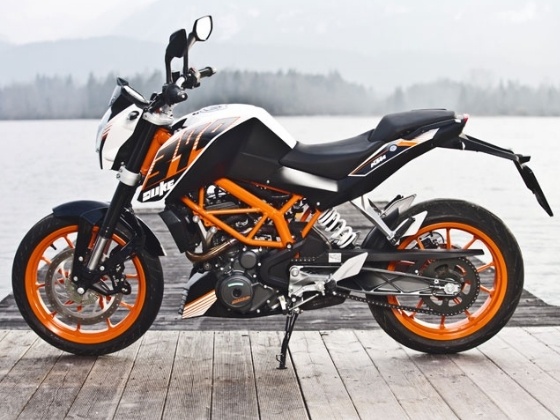 KTM Duke 390 b