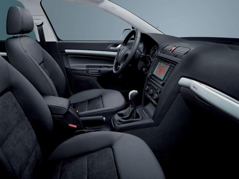 Skoda Octavia vRS Interiors