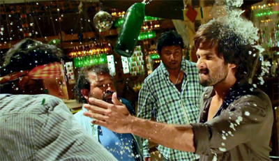 Sahid Kapor R Rajkumar Watch: Official Trailer of Shahid Kapoor’s ‘R…Rajkumar’ - Indian Nerve