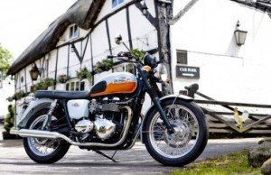 Triumph motorcycles india Bonneville india