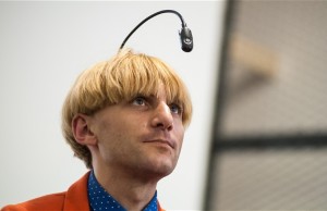 Neil-Harbisson-Eyeborg